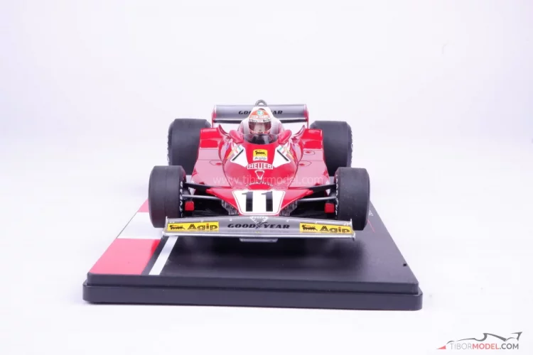 Ferrari 312 T2B - Niki Lauda (1977), Világbajnok, 1:18 MCG