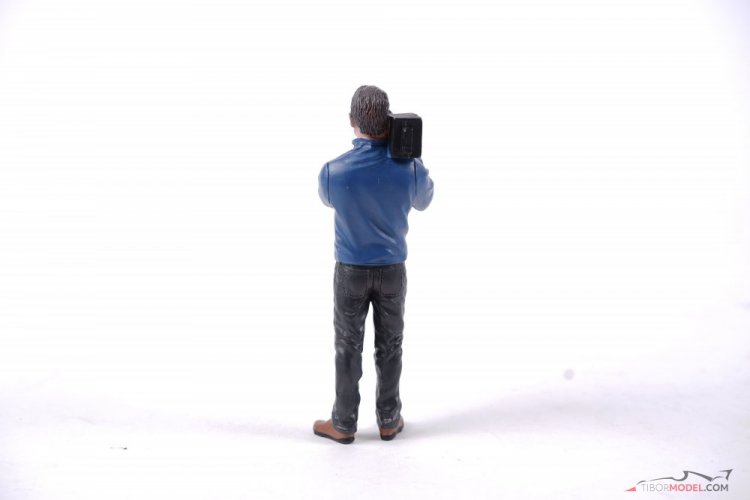 Operatőr kamerával figura, 1:18 American Diorama
