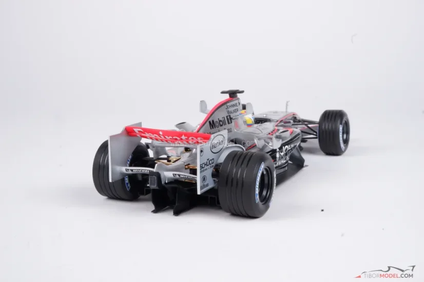 McLaren MP4/21 - Juan Pablo Montoya (2006), 1:18 Minichamps