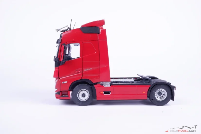 Volvo FH Globetrotter XL red (2023), 1:24 Solido