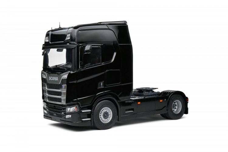 Scania 580S Highline (2023) fekete, 1:24 Solido