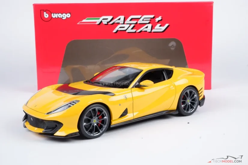 Ferrari 812 Competizione (2021) sárga, 1:18 Bburago