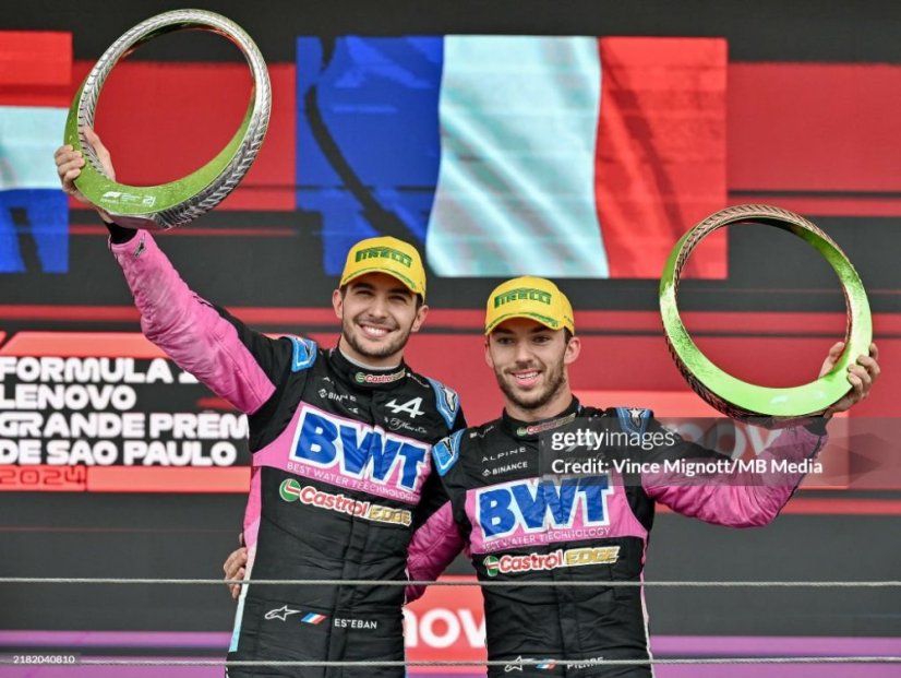 Alpine A524 - Pierre Gasly, Esteban Ocon (2024), 2.-3. místo VC Brazilie, 1:43 Minichamps Alpine A524 - Pierre Gasly, Esteban Ocon (2024), 2.-3. místo VC Brazilie, 1:43 Minichamps