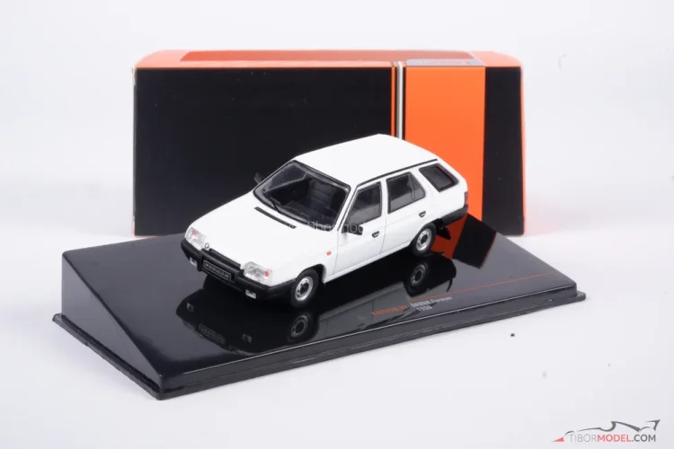 Škoda Forman biela (1990), 1:43 Ixo