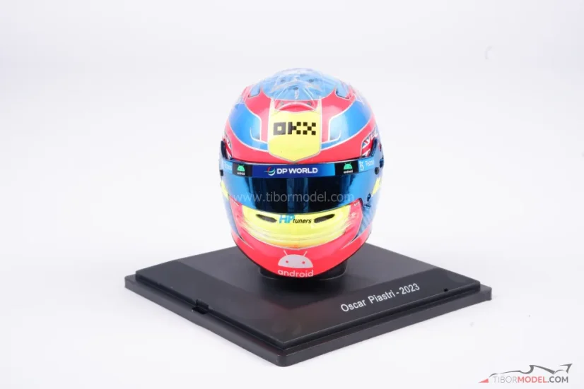 Oscar Piastri 2023, McLaren helmet, 1:5 Spark