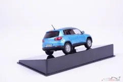 Volkswagen Tiguan modrá (2007), 1:43 Ixo
