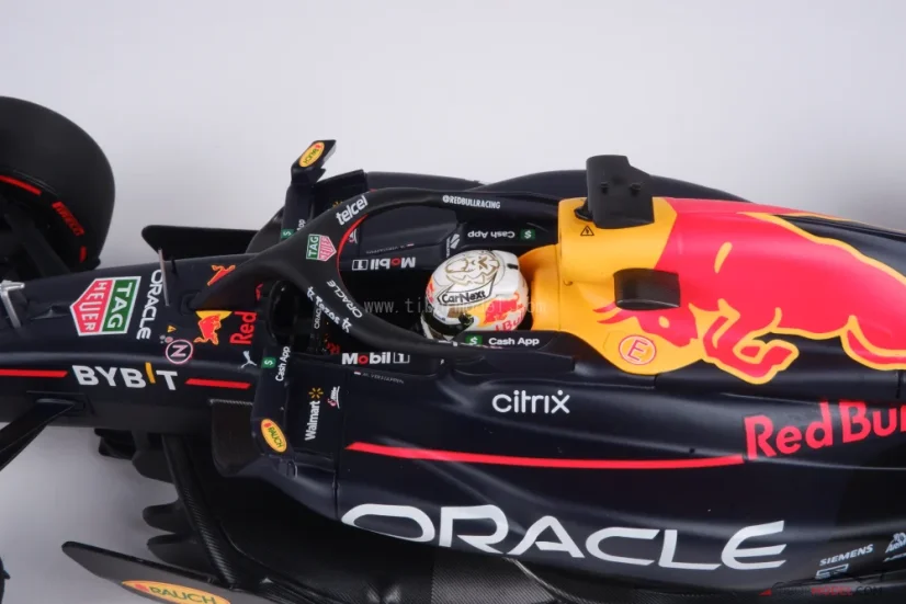 Red Bull RB18 - Max Verstappen (2022), Winner Belgian GP, 1:18 Minichamps