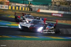 BMW M Hybrid V8 - Vanthoor/ Marciello/ Magnussen (2025), Le Mans, 1:43 Spark