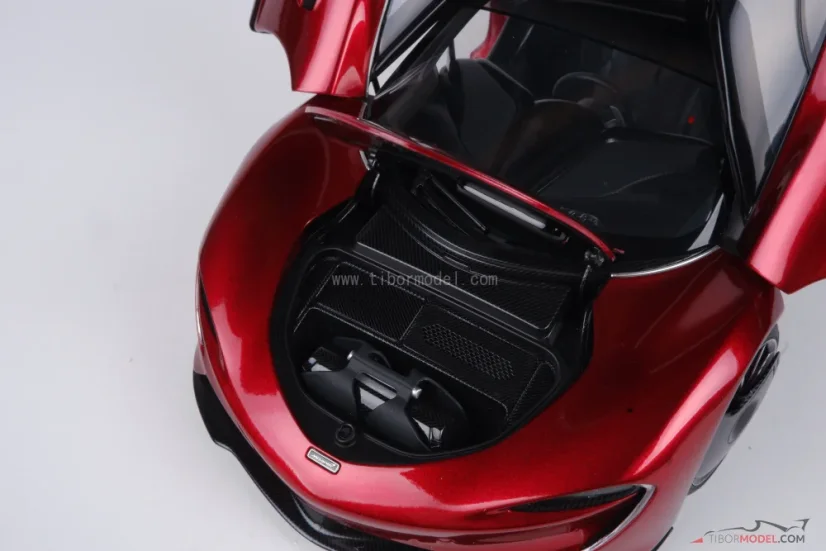 McLaren Speedtail (2020) červený, 1:18 AUTOart