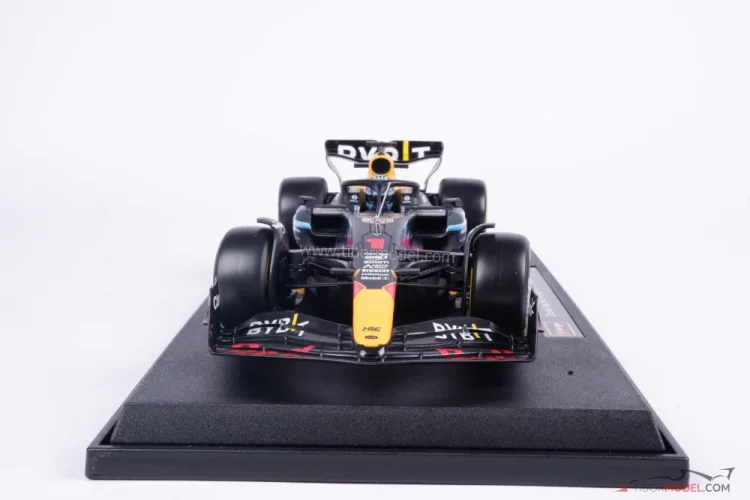 Red Bull RB19 - Max Verstappen (2023), Miami Nagydíj, 1:18 Bburago