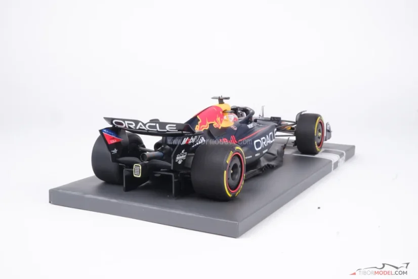 Red Bull RB21 - Max Verstappen (2025), Víťaz VC Emilia Romagna, 1:18 Minichamps