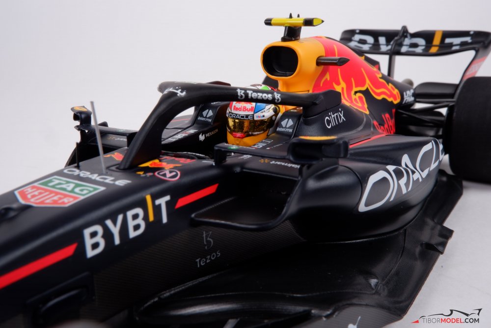 Model Car Red Bull RB18 Perez 2022, 1:18 Minichamps | Tibormodel.com