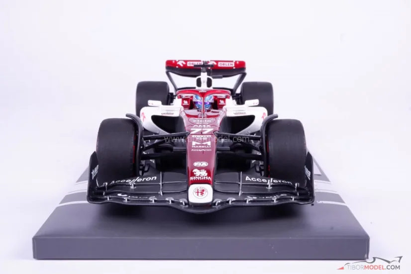 Alfa Romeo C42 - Valtteri Bottas (2022), VC Bahrajnu, 1:18 Minichamps