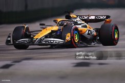 McLaren MCL38 - Oscar Piastri (2024), Szingapúri Nagydíj, 1:18 Minichamps