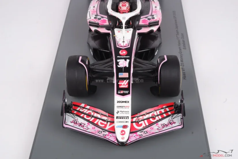 Haas VF-25 - Esteban Ocon (2025), VC Japonska, 1:18 Spark