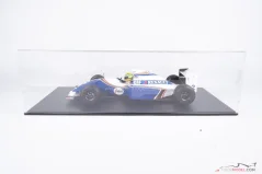 Showcase with carbon fibre effect (Stuttgart), 1:12 Atlantic