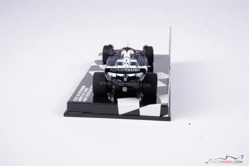 AlphaTauri AT04 - Daniel Ricciardo (2023), Hungarian GP, 1:43 Minichamps