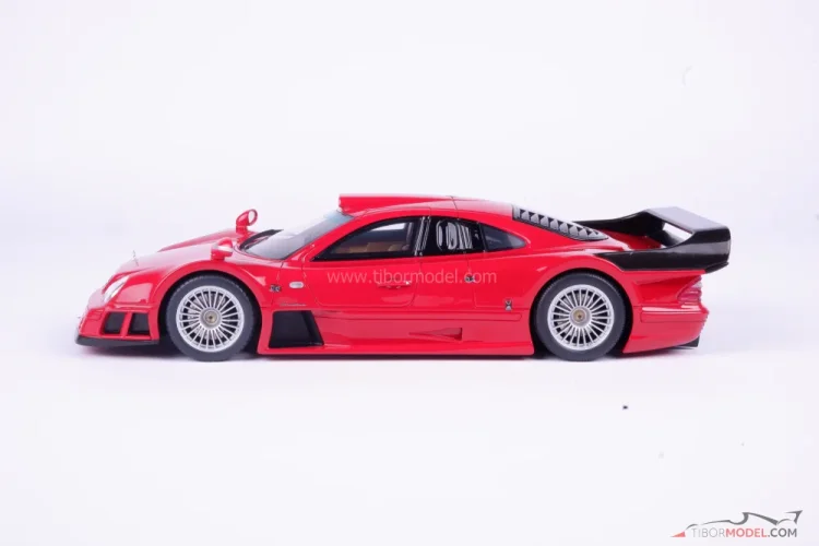 Mercedes-Benz CLK GTR (1998), červený, 1:18 GT Spirit