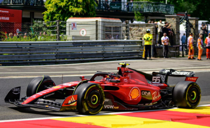 Ferrari SF-23 - Carlos Sainz (2023), VC Belgie, 1:18 BBR