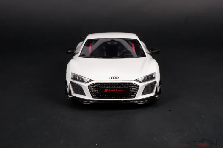 Audi R8 Coupe V10 GT (2023) szürke, 1:18 GT Spirit