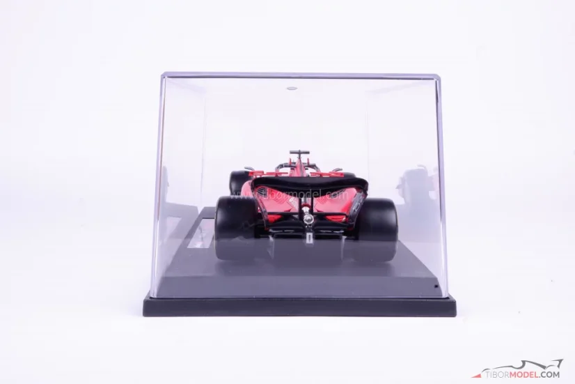 Showcase for the F1 model cars from Bburago, scale 1:18