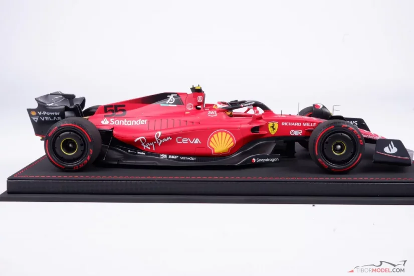 Ferrari F1-75 - Carlos Sainz (2022), Bahrain GP, 1:18 BBR