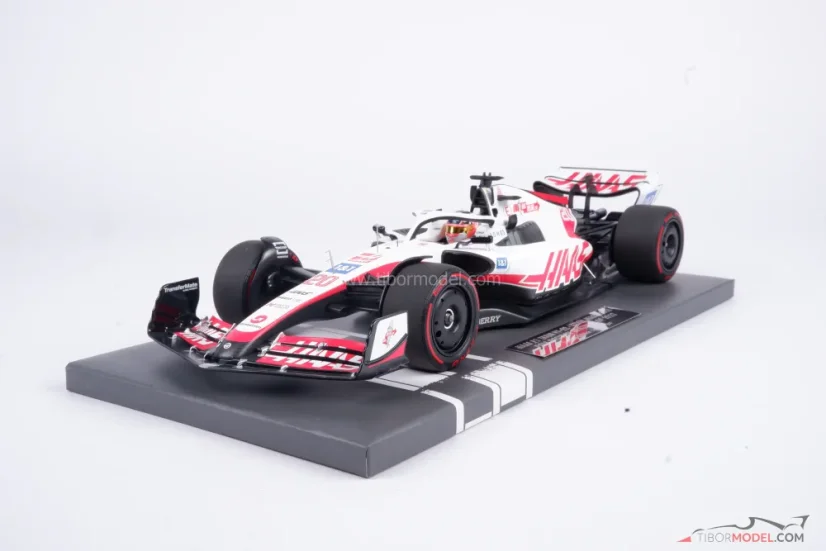 Haas VF-22 - Kevin Magnussen (2022), Brazílie, 1:18 Minichamps