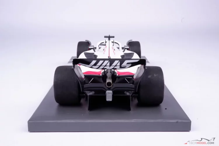 Haas VF-22 - Kevin Magnussen (2022), Bahreini Nagydíj, 1:18 Minichamps