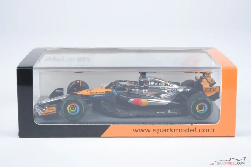 McLaren MCL39 - Oscar Piastri (2025), British GP 1:43 Spark
