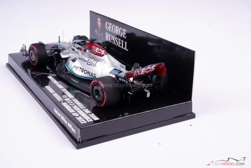 Mercedes W13 - George Russell (2022), VC Bahrajnu, 1:43 Minichamps