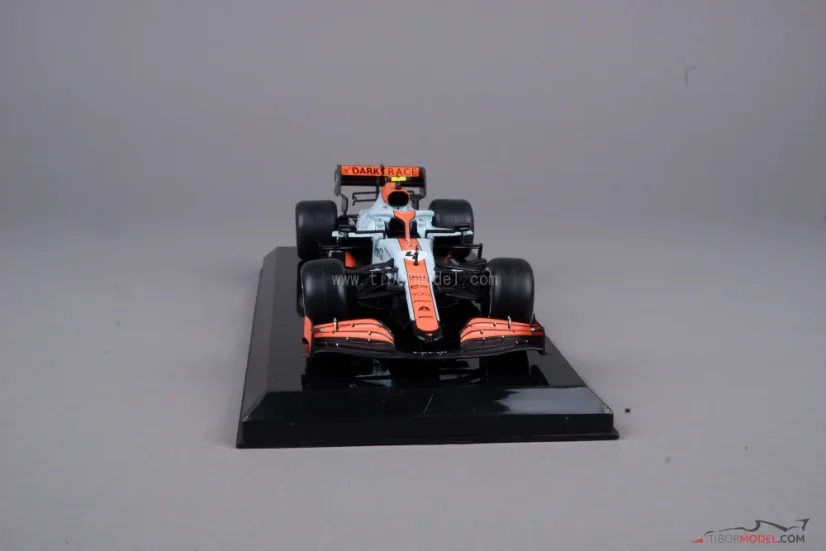 McLaren MCL35M - Lando Norris (2021), 1:24 Premium Collectibles