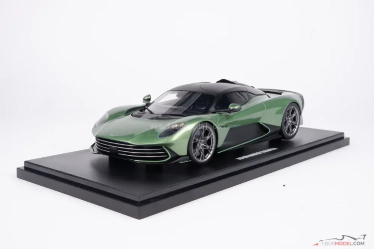 Aston Martin Valhalla (2025) zelený, 1:18 GT Spirit