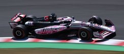 Haas VF-25 - Esteban Ocon (2025), VC Japonska, 1:43 Spark