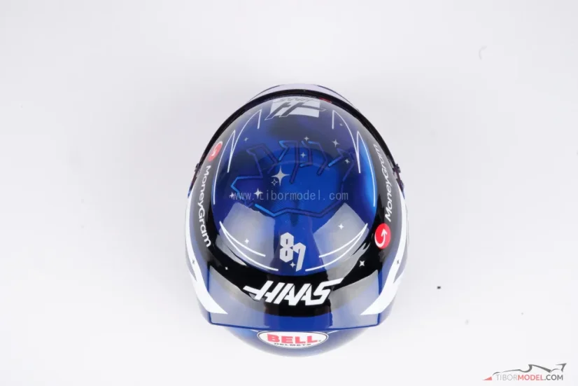 Oliver Bearman 2025 VC Singapuru mini přilba, Haas, 1:2 Bell