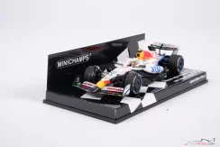 Visa RB VCARB 02 - Yuki Tsunoda (2025), VC Číny, 1:43 Minichamps