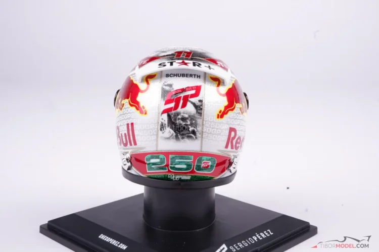 Sergio Perez 2023 Red Bull prilba, VC Singapuru, 1:4 Schuberth Sergio Perez 2023 Red Bull prilba, VC Singapuru, 1:4 Schuberth