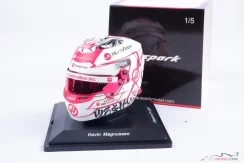 Kevin Magnussen 2023, VC Singapuru, Haas přilba, 1:5 Spark