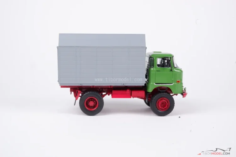 IFA W50 SHA senážna nadstavba, zelená, 1:32 Schuco