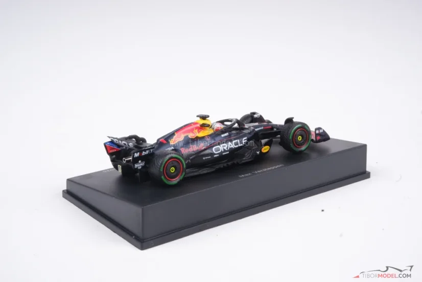 Red Bull RB21 - Max Verstappen (2025) VC Austrálie, 1:64 Spark