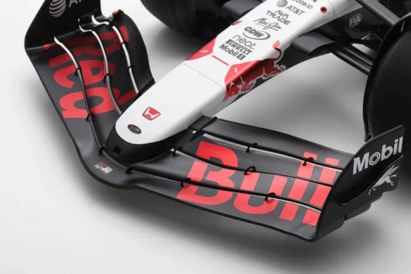 Red Bull RB21 - Max Verstappen (2025), Győztes Japán Nagydíj, 1:8 Spark