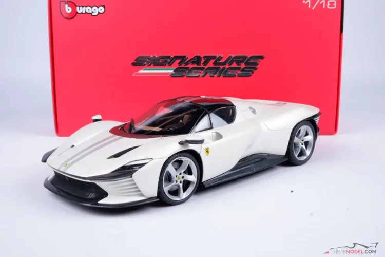 Bburago Ferrari Signature Daytona SP3 Blanc