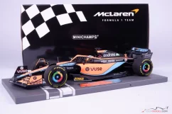 McLaren MCL36 - Daniel Ricciardo (2022), Vuse, 1:18 Minichamps
