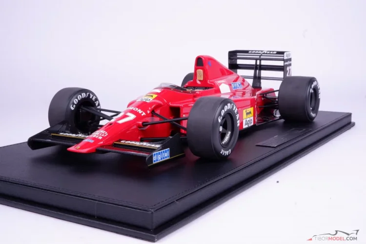 Model car Ferrari 640 Mansell 1989, 1:12 GP Replicas
