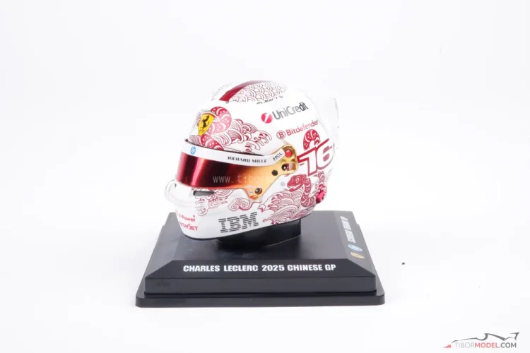 Charles Leclerc 2025 VC Číny mini prilba, Ferrari, 1:5 Looksmart