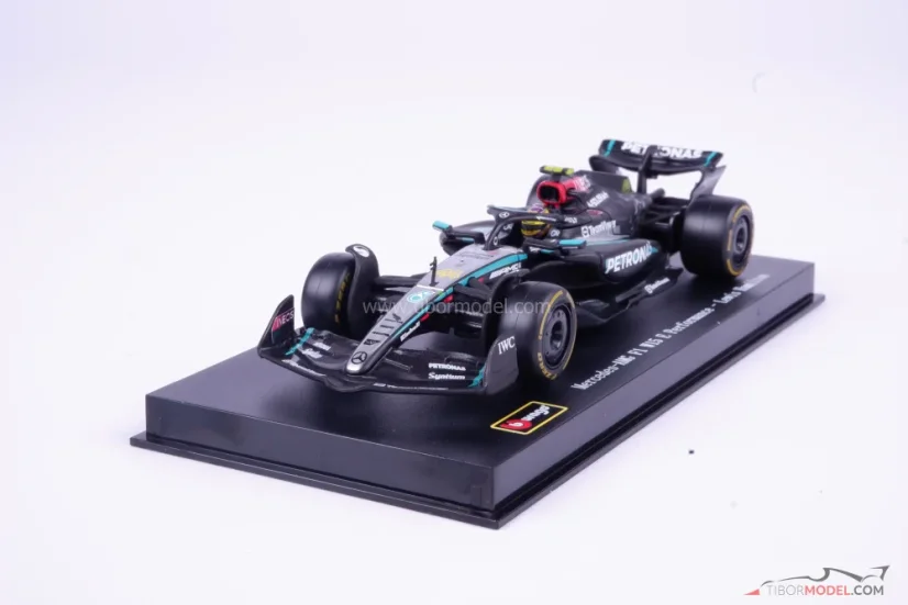 Mercedes W15 - Lewis Hamilton (2024), 1:43 BBurago Signature