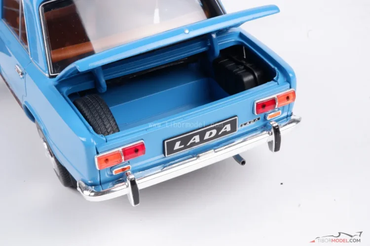 Lada 1200 (1971) blue, 1:18 Ixo