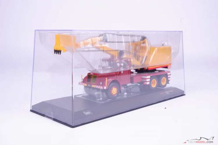 Tatra 111 D030 autobager (1958), 1:43 Ixo