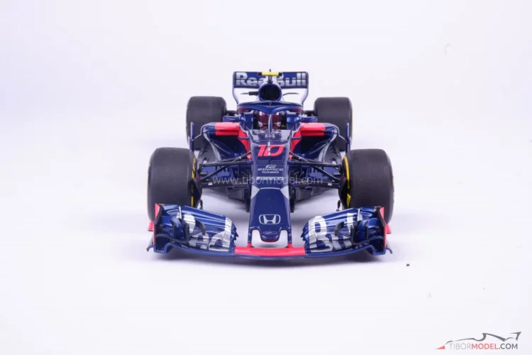 Model car Toro Rosso STR13 Gasly 2018, Minichamps