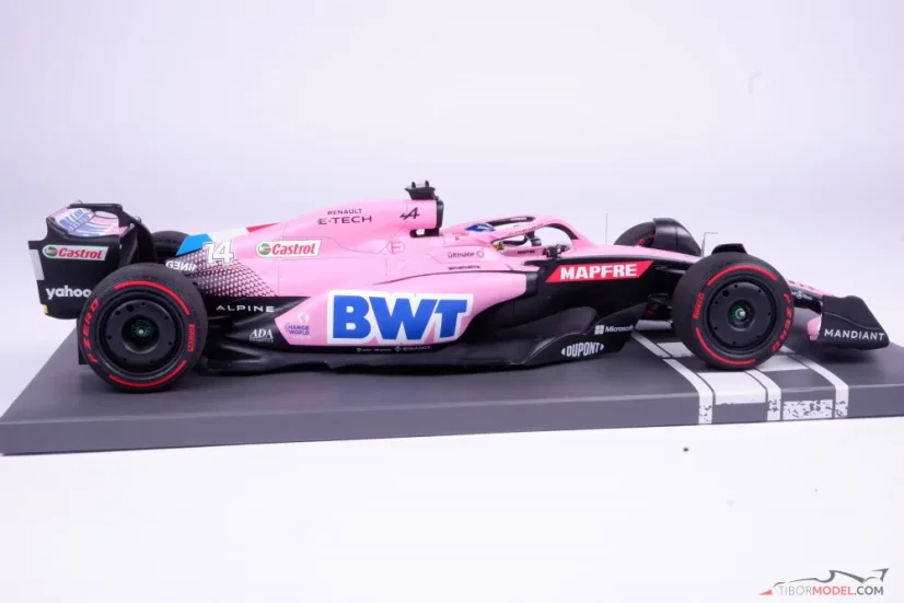 Alpine A522 - Fernando Alonso (2022), Bahrain GP, 1:18 Minichamps