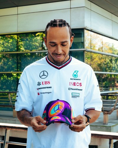 Lewis Hamilton 2024 Miami Nagydíj, Mercedes AMG Petronas sapka